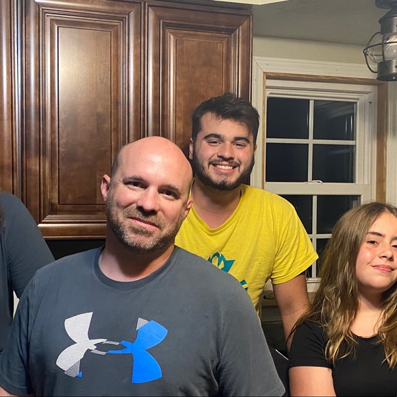 Meet your Posher, Maxwell - Picture 1 of 1